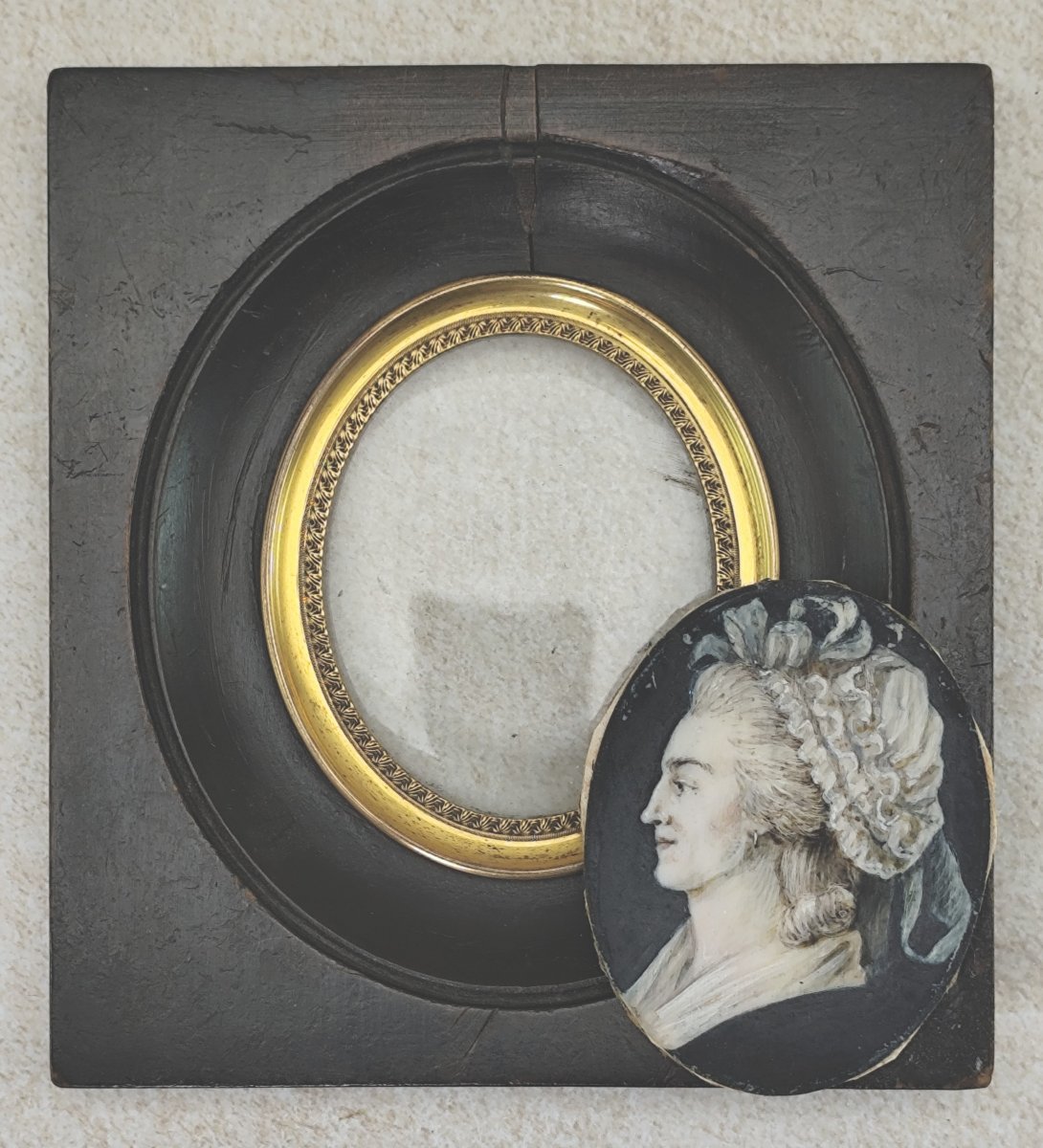 Découverte : Marie Antoinette à la prison du Temple, portrait idéalisé, fin 18e siècle-photo-3
