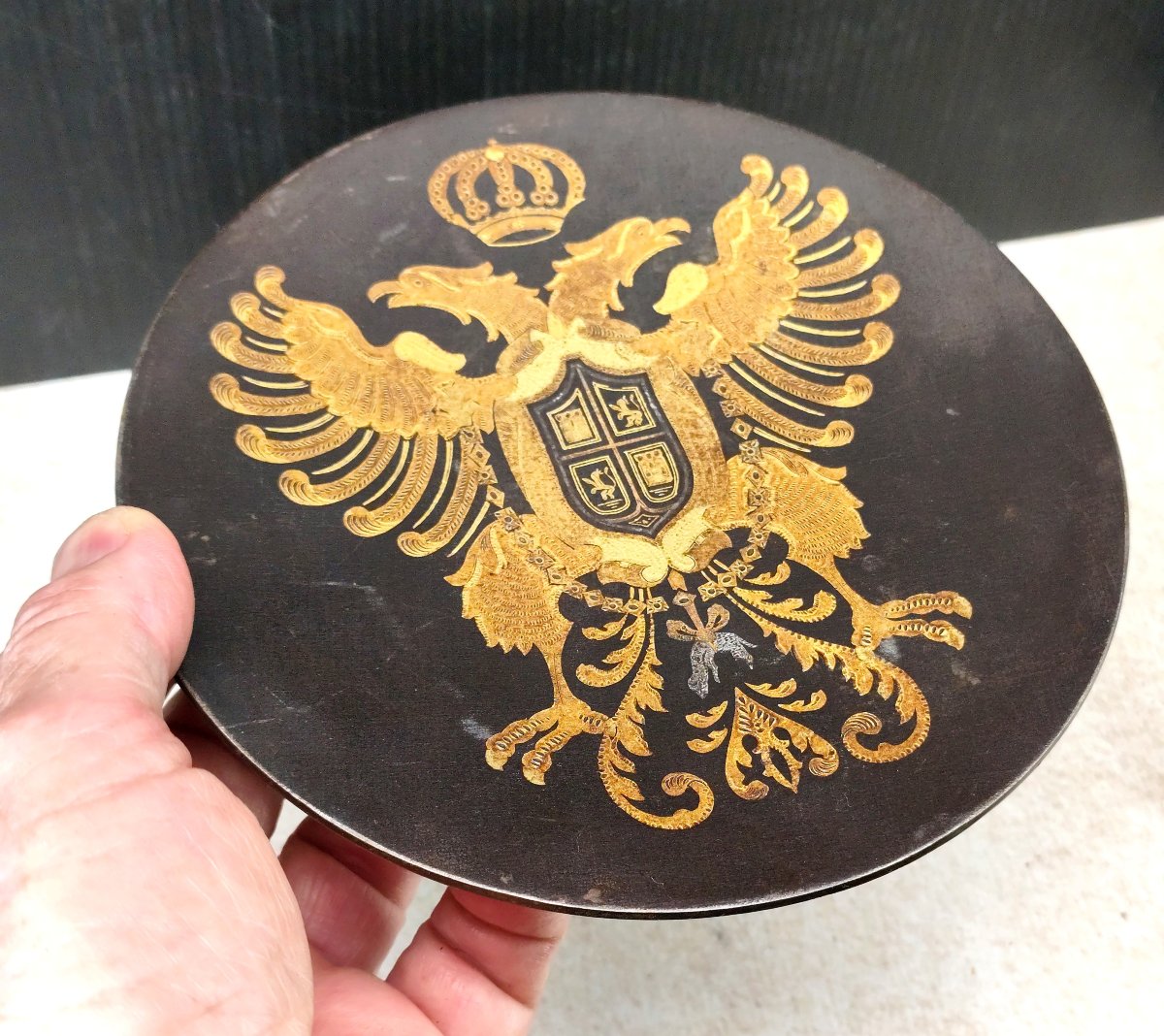acier damasquiné Tolède,  grandes armes de Charles Quint roi d’Espagne, Zuloaga ?-photo-4