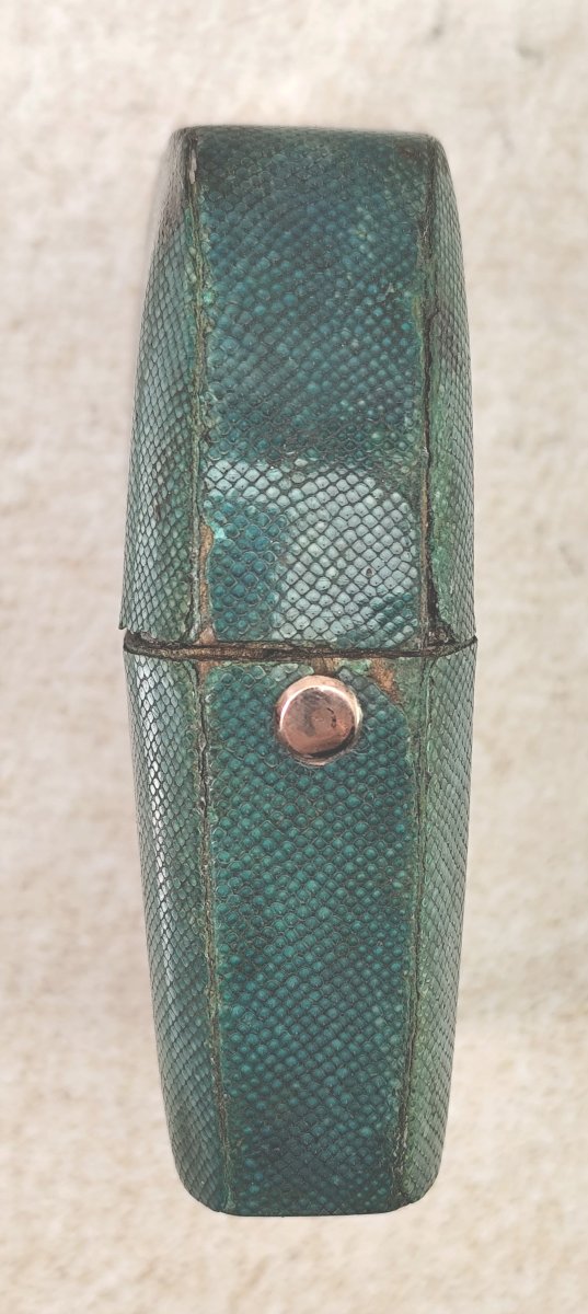 Nécessaire à Parfum, XVIIIe, Galuchat vert et argent, bon état-photo-6