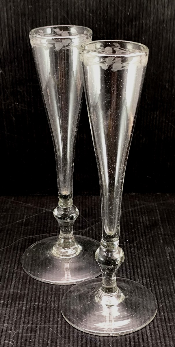 Pair Of Large Blown And Engraved Glass Flutes, 18th Century. A Rare Design.