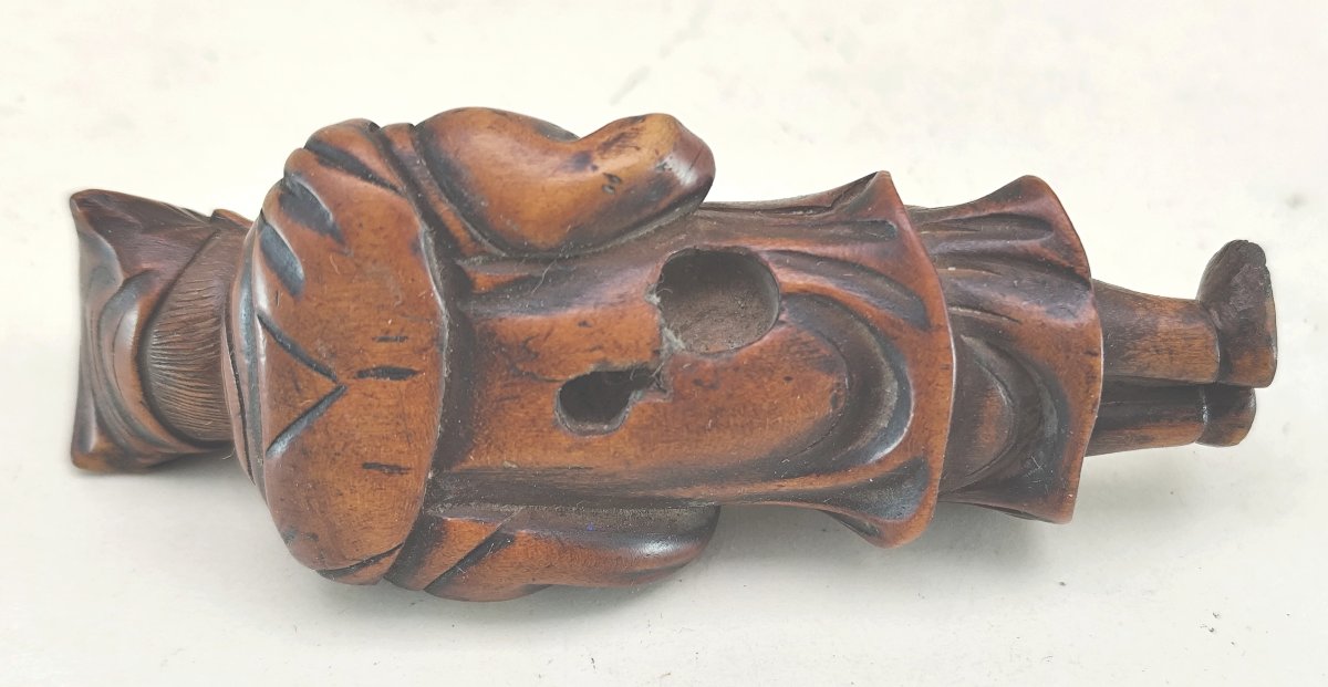 Carved Boxwood Netsuke, Japan, Edo Period (circa 1700–1800)-photo-4