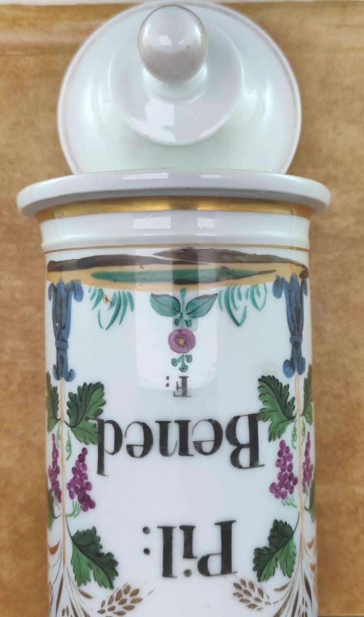 Beautiful Apothecary Jar, Circa 1840, Paris Porcelain-photo-3