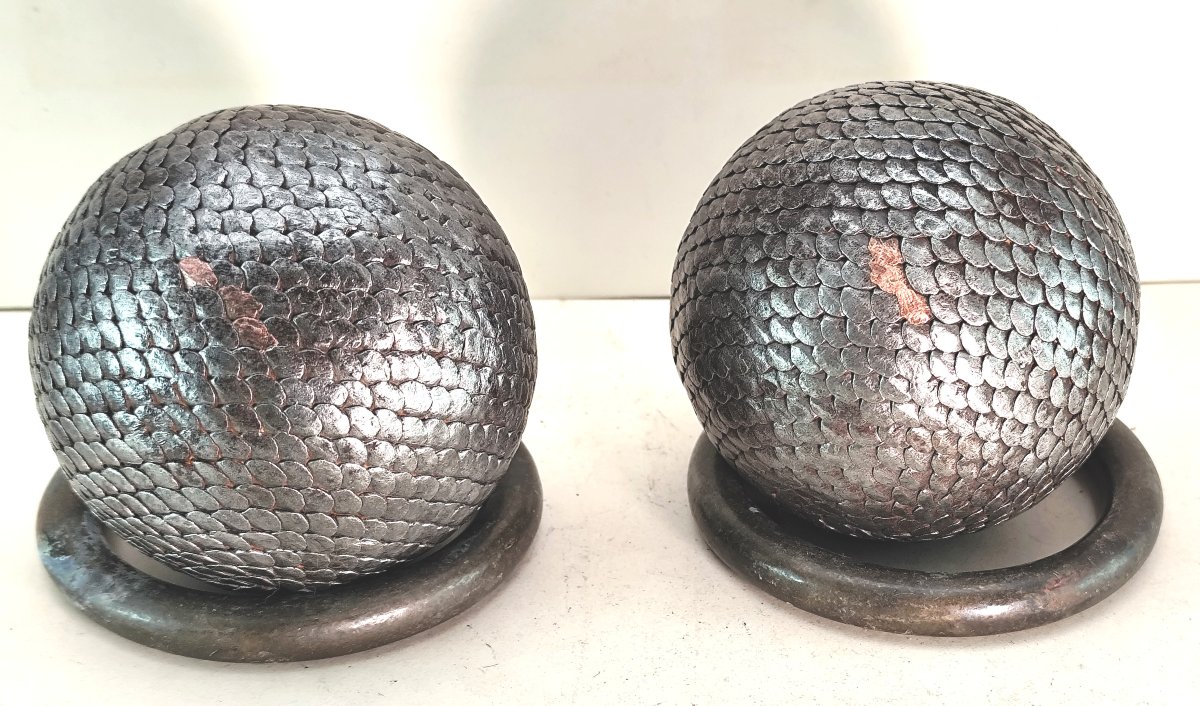 Paire de boules Lyonnaises écailles de poisson XIXe  Cloutées, bel état-photo-4