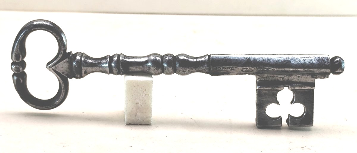 Late 18th-century Chest Key With Fine Turned Detailing; Shows Signs Of Wear.