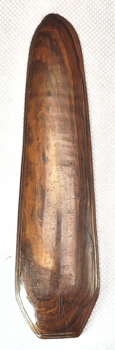 A Finely Crafted Tobacco Grater From Nîmes With A Carved Center, Plain Rosewood, 18th Century-photo-2