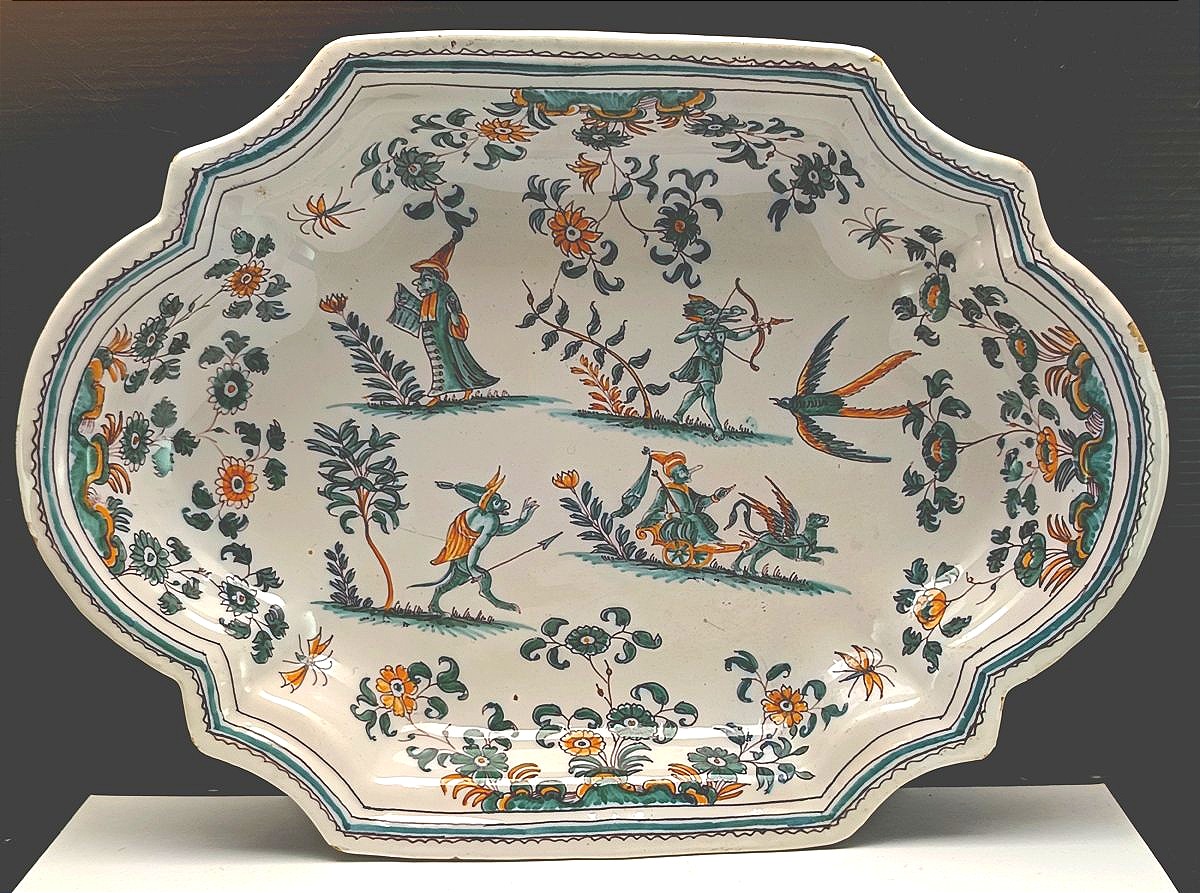 Moustiers With Beautiful Grotesques, Olerys, 18th Century,  Outstanding Condition