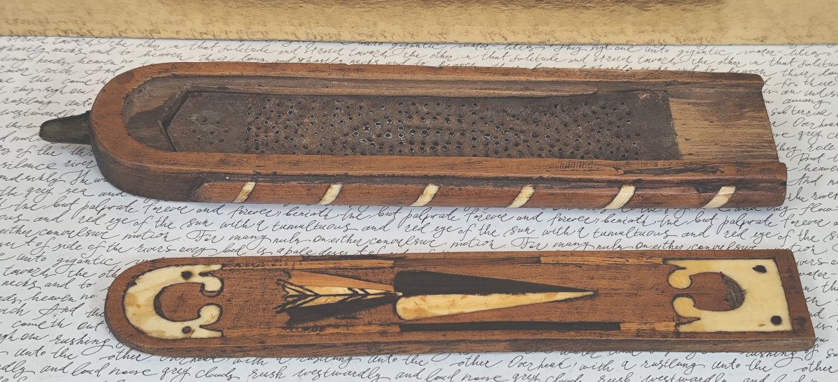 Fine Inlaid Tobacco Grater, Holland, 18th Century