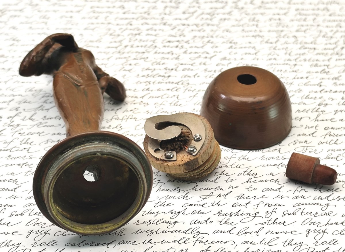 Bouton d'appel en bronze à patine rouge, époque Art nouveau, complet.-photo-2