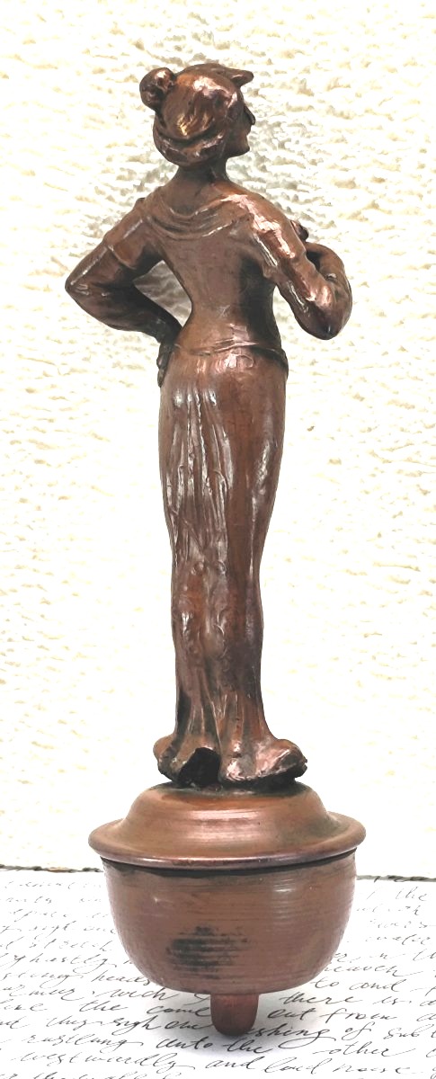 Bouton d'appel en bronze à patine rouge, époque Art nouveau, complet.