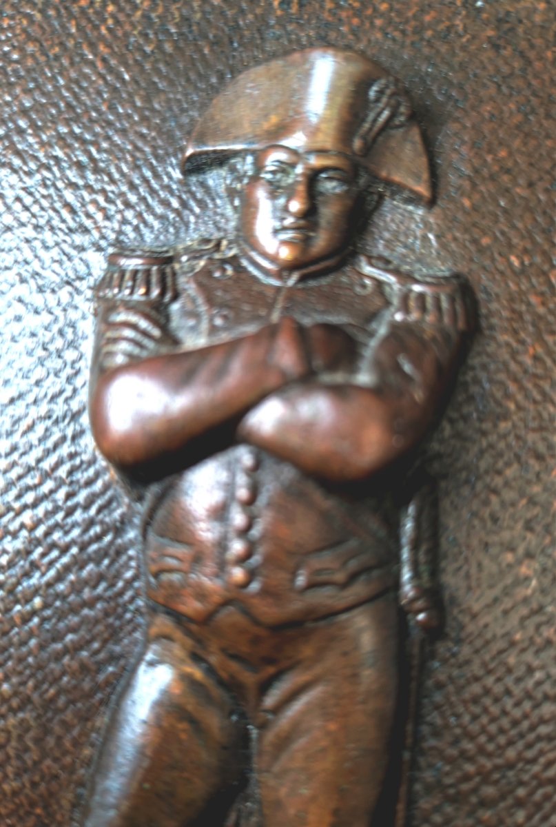 Napoleon With Arms Crossed, Fine Bronze Plaque Evoking The Dark Years Of Exile, 19th Century.-photo-4