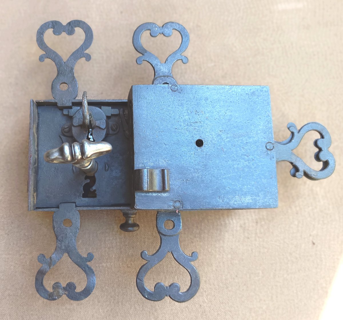 Impressive Louis XV Carriage-door Lock, Complete, With Superb Key-photo-5