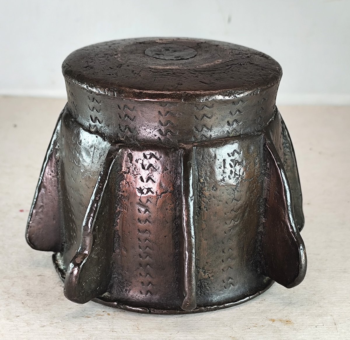 15th–16th-century Hispano-moorish Winged Mortar, Engraved Bronze, Southern Spain-photo-3