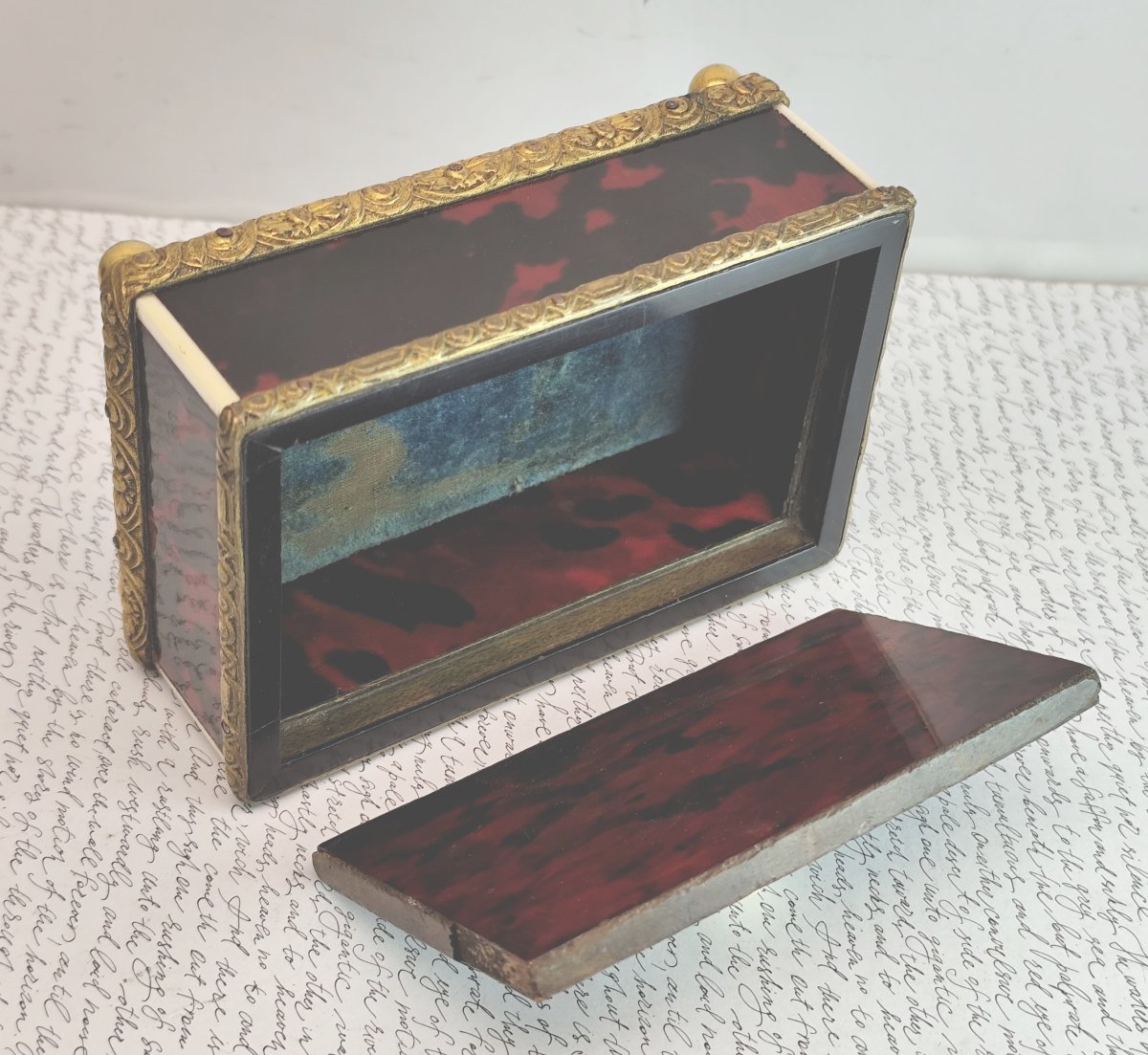 Luxurious Desk Pin Box, Napoleon III Period, With Marquetry-photo-3