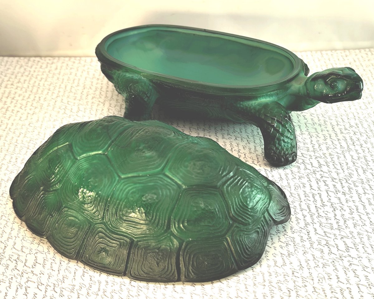 Tortue Art Déco en  Verre malachite de Bohème, Boîte couverte de Schlevogt-photo-3