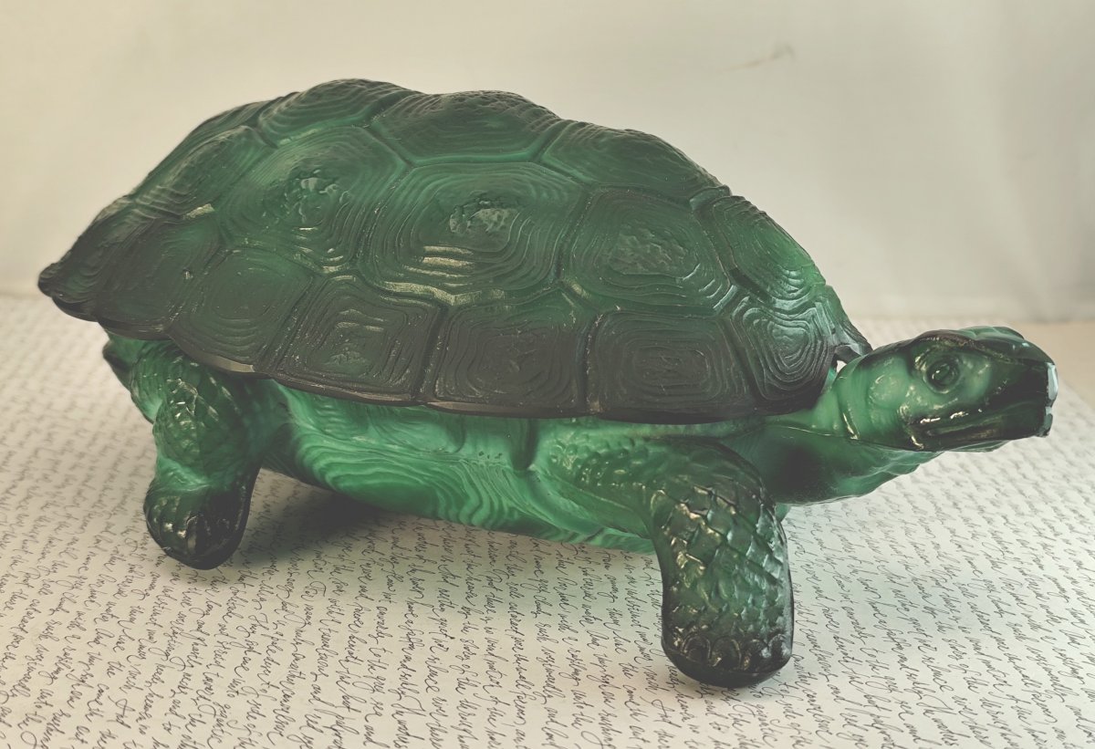 Tortue Art Déco en  Verre malachite de Bohème, Boîte couverte de Schlevogt-photo-3