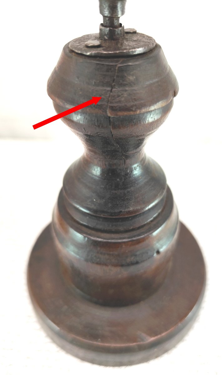 Lampe à huile de table en fer forgé, modèle oscillant sur cardan, XVIIIe siècle-photo-2