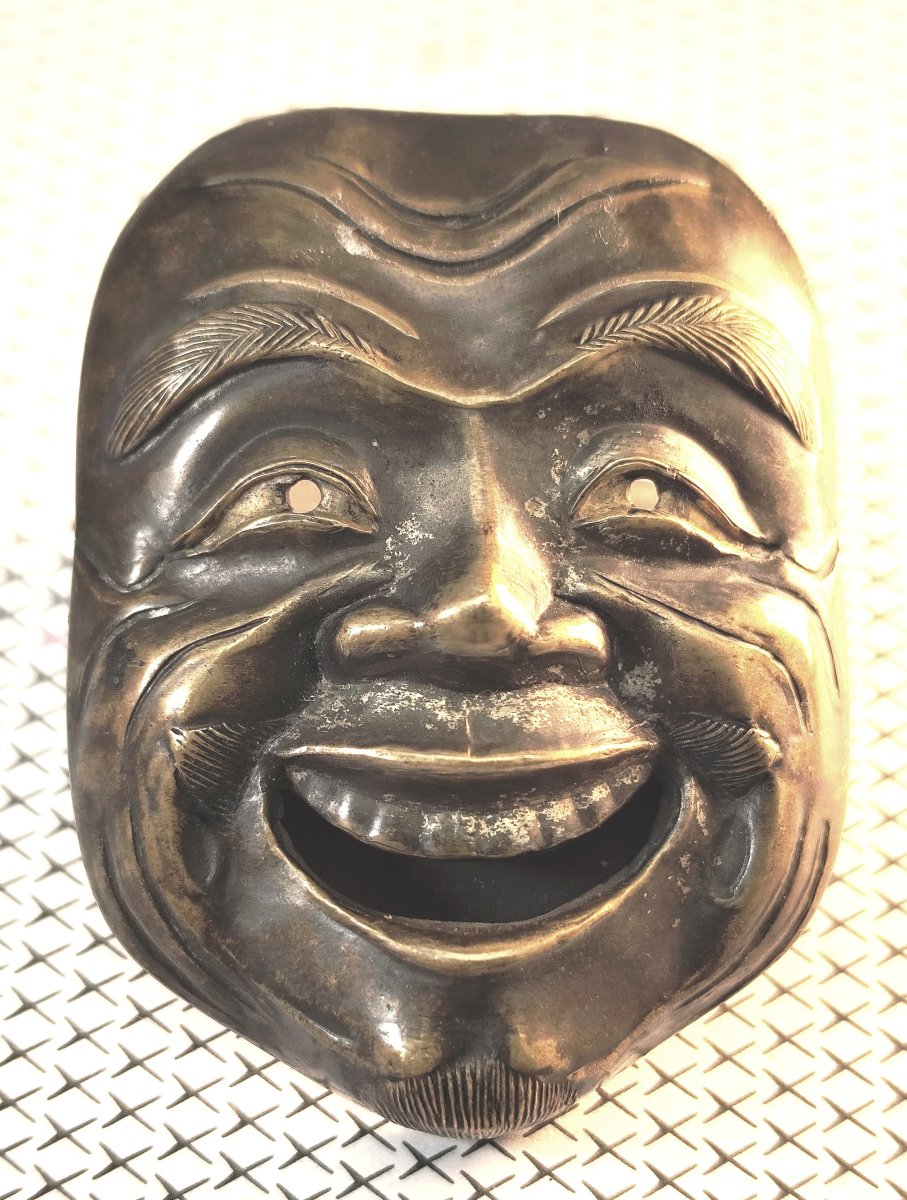 Belle boîte d’allumettes, Japon, XIXe siècle, masque d’acteur de théâtre 