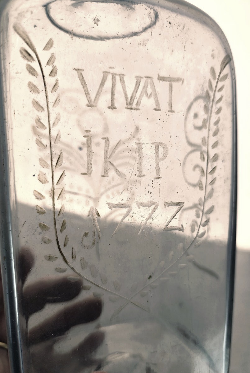 Alcool Des Montagnes, 1772, Blown And Engraved Bottle, Swiss Alps-photo-4