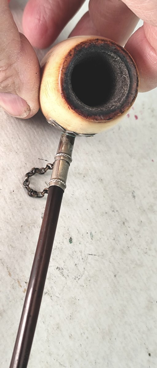 Rare pipe de collection, début XIXe siècle, écume, argent et tuyau  os d’albatros, en étui. -photo-5