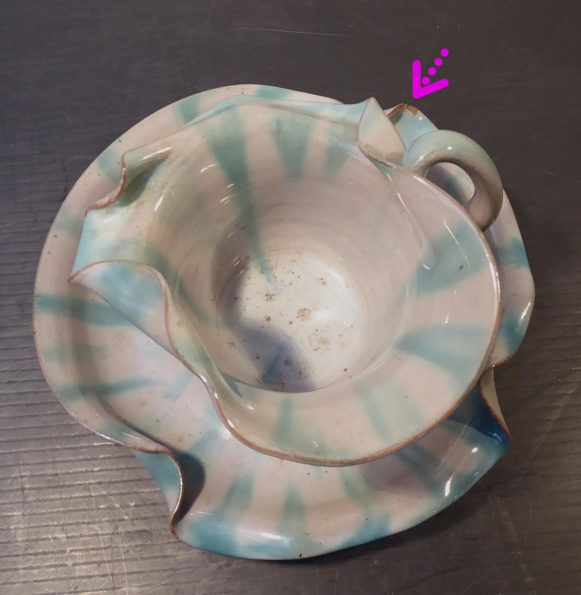 Tasse-feuille Art Nouveau, Golfe Juan 1900  P-A-photo-3