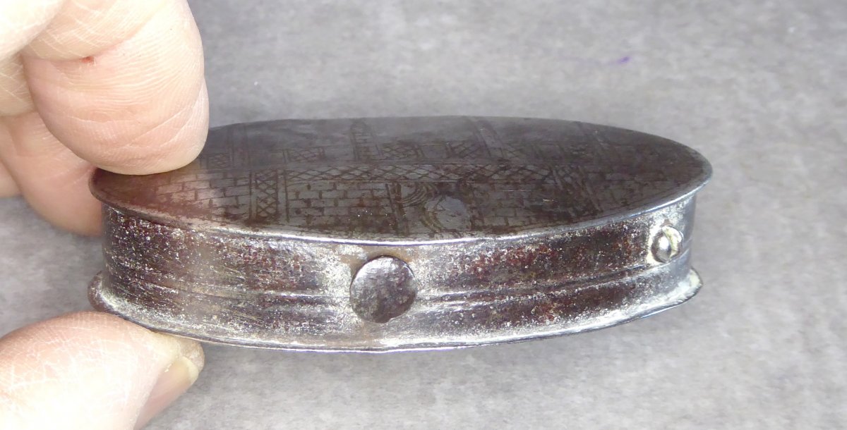 Engraved Iron Oval Box, Russia? Early 18th Century: St Petersburg?-photo-4