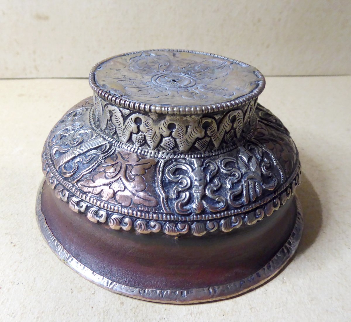 Tibet: Traditional Cup, Wood And Silvered Copper, 19th Century-photo-2