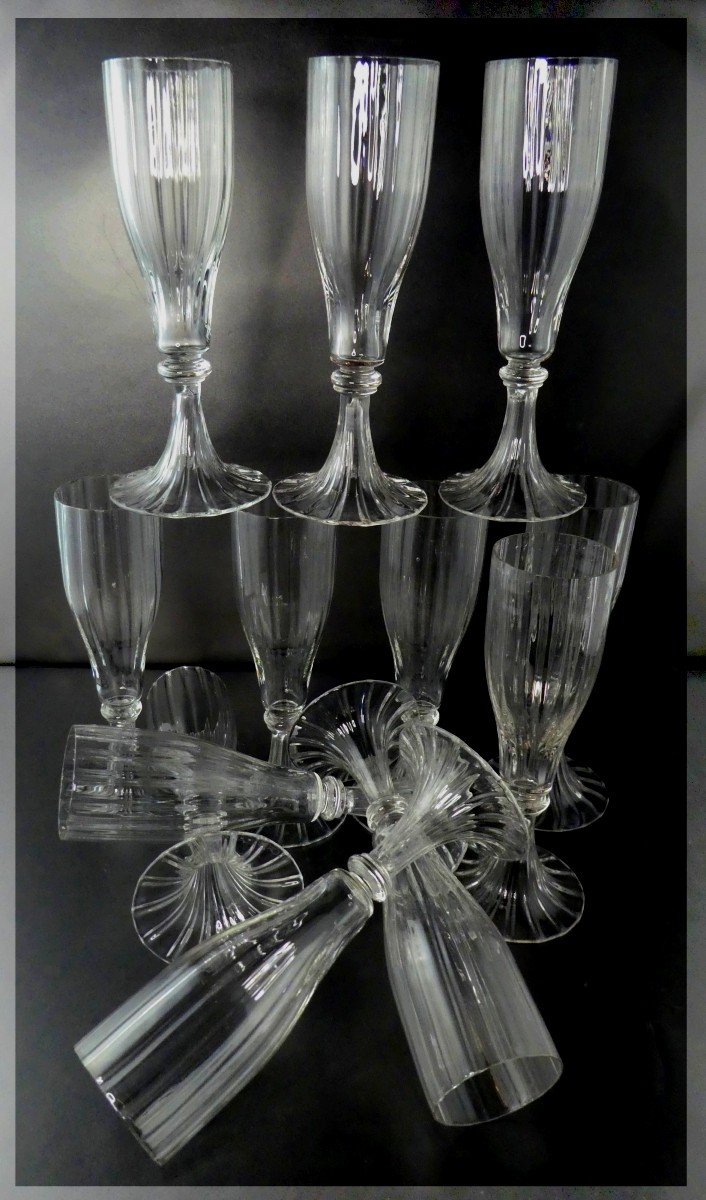 Champagne Flutes Bindweed Blown Glass Art Nouveau, 10 Glasses