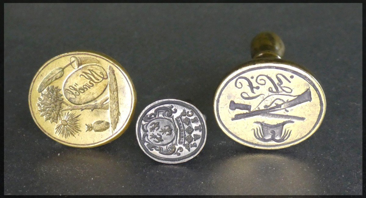 Nice Lot Of 3 Bronze Thumb Seals, Superb Engravings