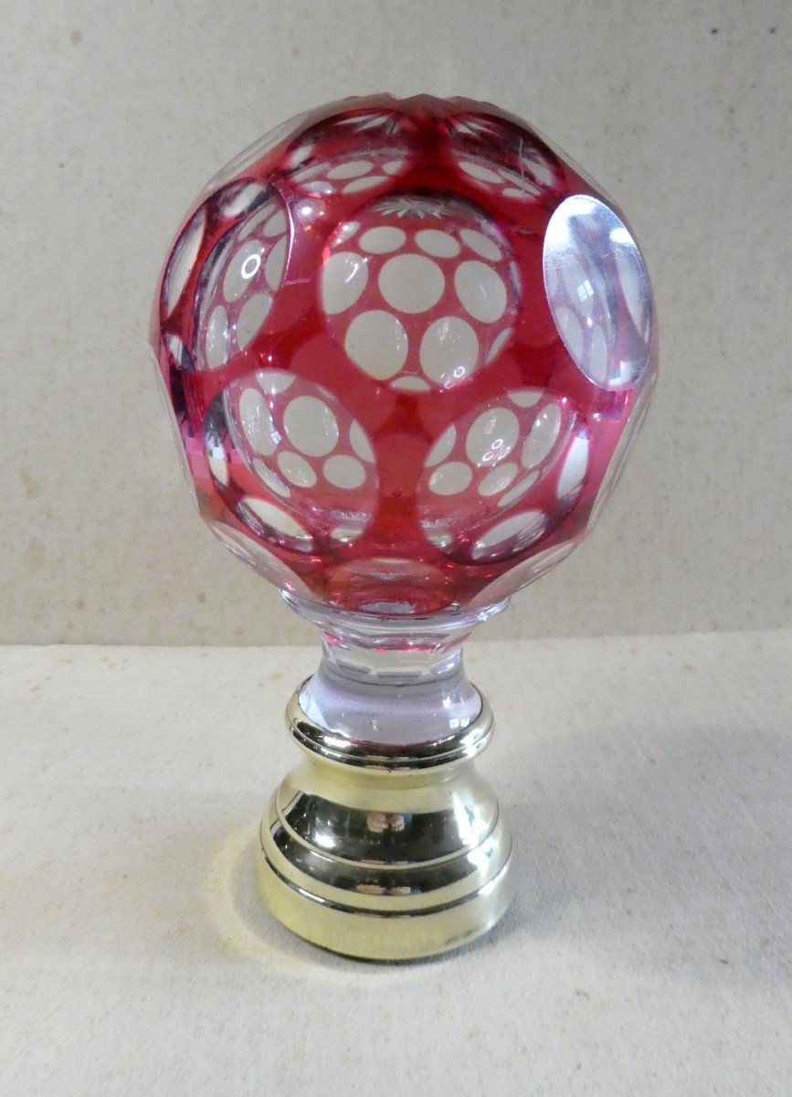 Belle Boule d'Escalier Rouge, Cristal Soufflé-taillé, 19e Siècle  P.A -M-