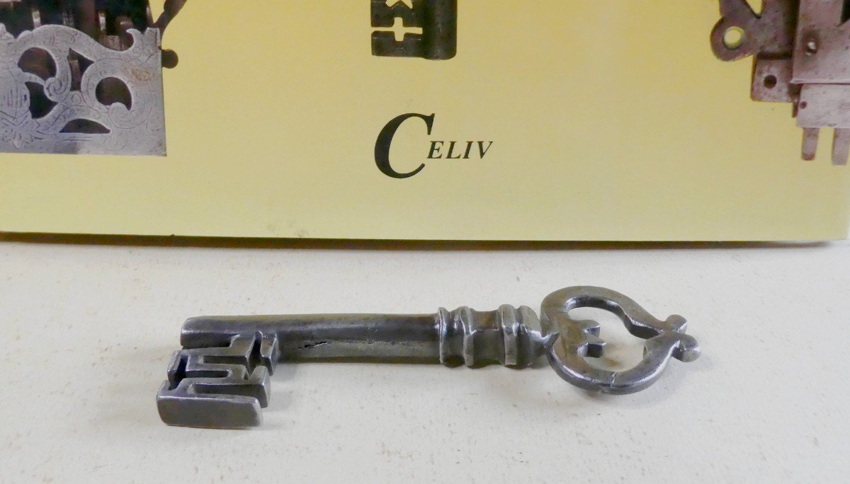 French 16th Century Renaissance Key, 12cm, Good Condition.-photo-3
