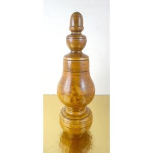 Treen: Pretty Light Wood Turning From The 19th Century, In 3 Parts