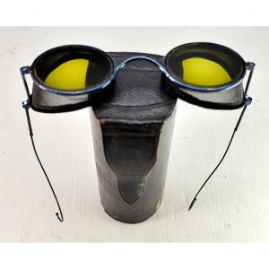 Lunettes à escarbilles, luxueuses, pour voyageur, fin 19e siècle, acier bleui, cuir de Russie