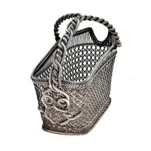 Wine Basket, "transatlantic" Quality Silverwork, Circa 1920