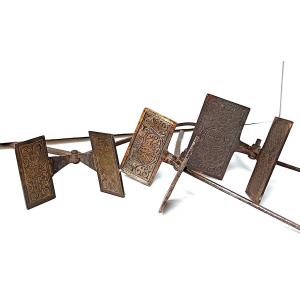 lot de 3 Fers à gaufres de mariage aux Blasons prestigieux, 18 et 19e siècle