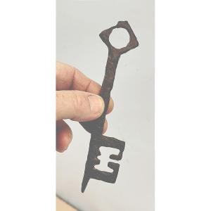Clé Romane fer battu, 12e siècle, 15cm