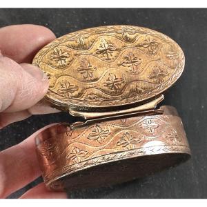Pretty Louis XV Period Snuffbox  “pomponne”, Fresh Decoration And Good Condition