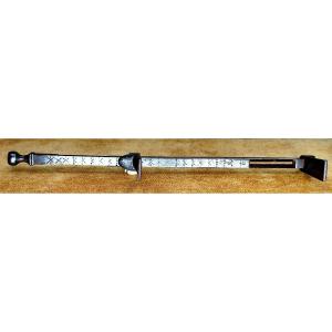  Shoemaker's Measuring Stick, 18th Century, Wrought Iron And Engraved, Based On King's Foot. 