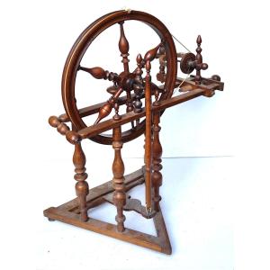 Le Joli Rouet d'Amélie, Functional, Fruitwood, Louis Philippe Period