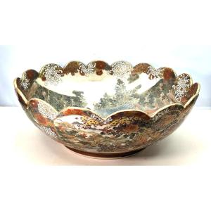 Grande Coupe Satsuma richement décorée, fin 19e, 30cm, 2kg, un défaut
