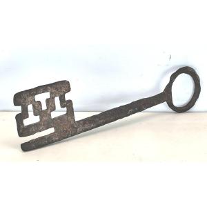 Large Romanesque Forged Key, 11th-12th Century, Good Condition, 19.5cm