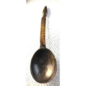 Engraved Horn Wedding Spoon, 18th–19th Century, Austrian Alps?