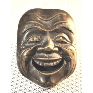 Belle boîte d’allumettes, Japon, XIXe siècle, masque d’acteur de théâtre