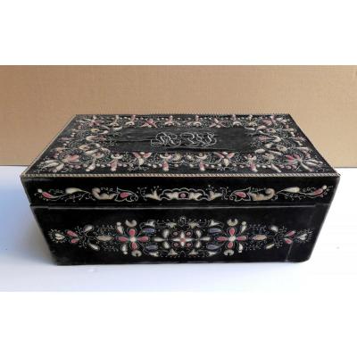 Lined Velvet Box, Embroidered Of Silver, Circa 1850, Orientaliste