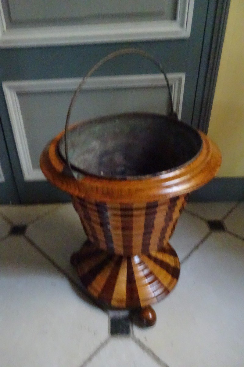 19th Century Ember Bucket In Two-tone Solid Wood -photo-4