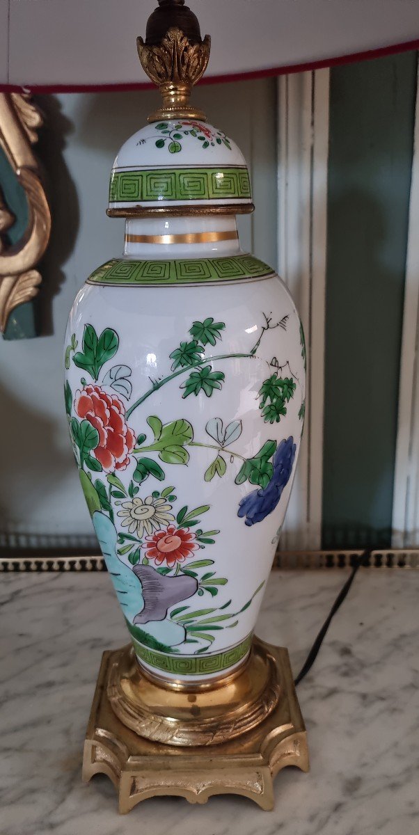 Vase Couvert En Porcelaine Monté En Lampe-photo-3