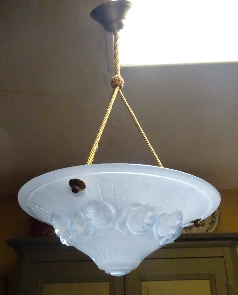 Art Deco Molded Glass Basin Pendant Light