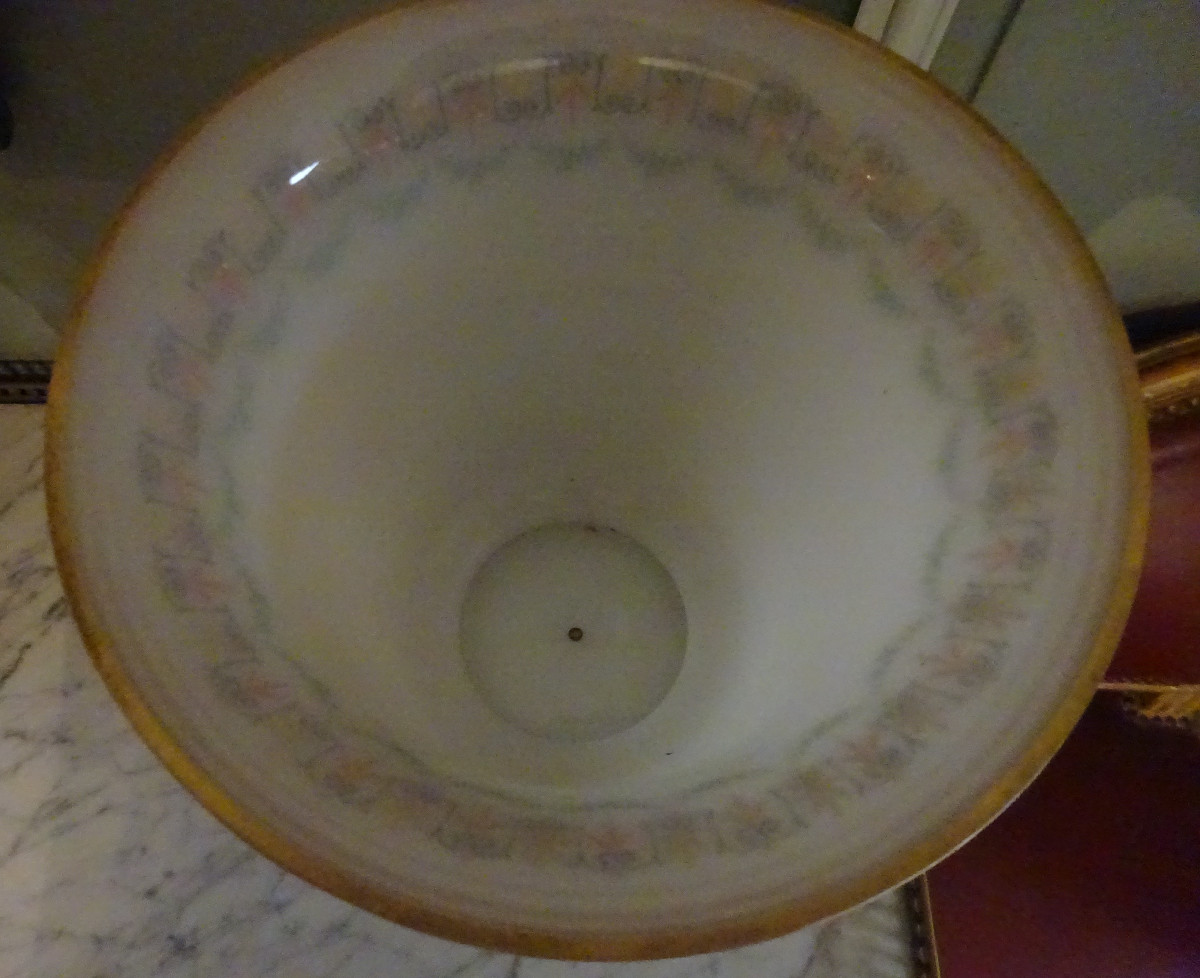 Cache-pot en opaline décorée d'époque XIXème-photo-1