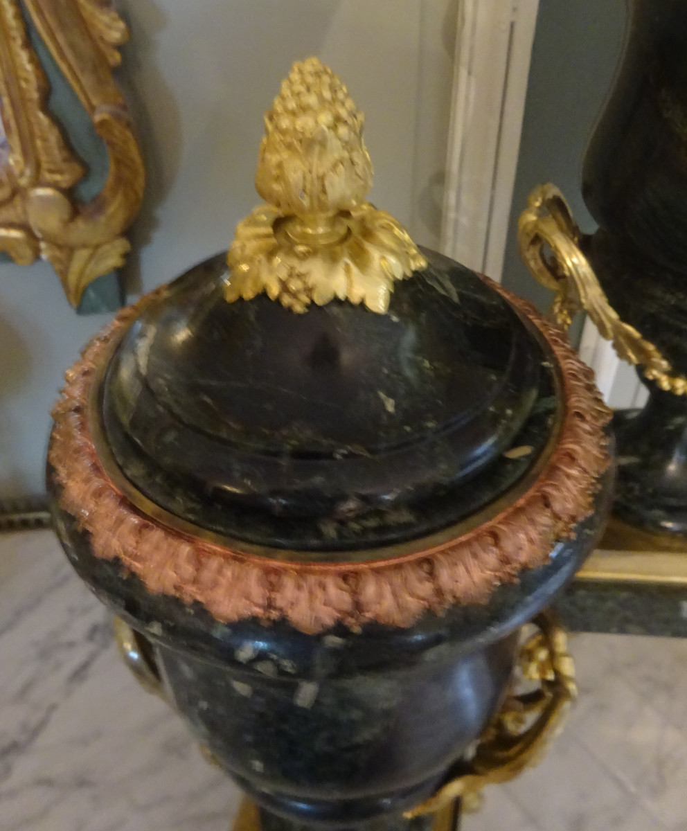 Paire de cassolettes de marbre et bronze d'époque XIXème-photo-3