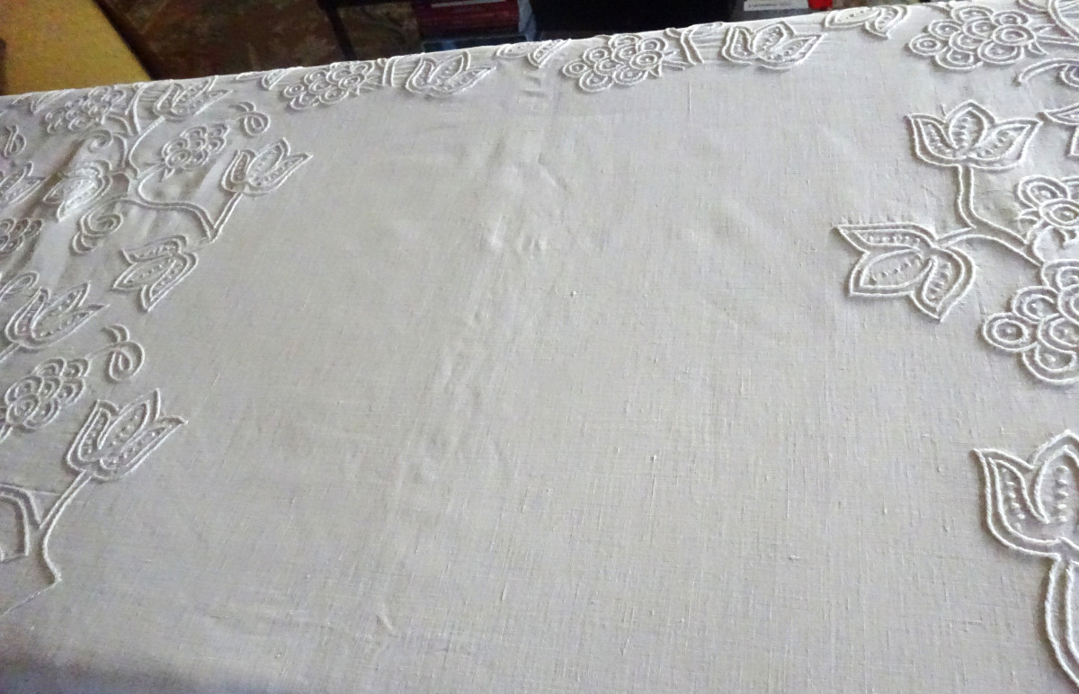 Large Embroidered Tablecloth, Early 20th Century-photo-4