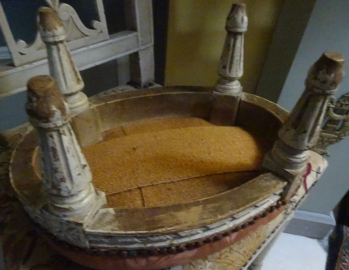 Louis XVI Style Oval Lacquered Footstool -photo-4